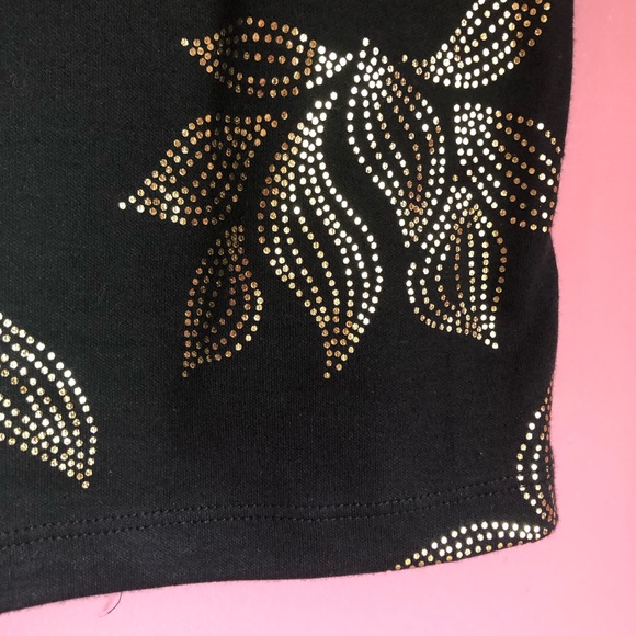 Karen Scott Black and Gold Floral Shirt - Picture 4 of 8